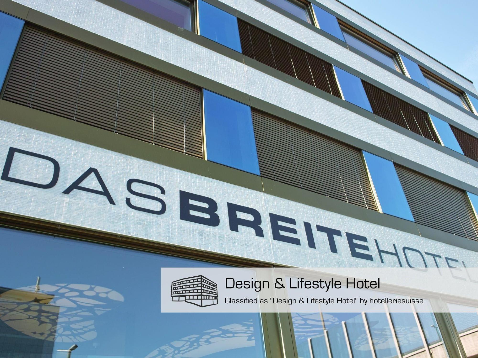Dasbreitehotel Am Rhein Basel Bagian luar foto